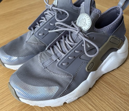 Ladies nike huaraches - ladies,