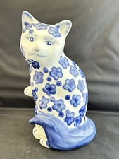 Delft Style Ceramic Sitting
