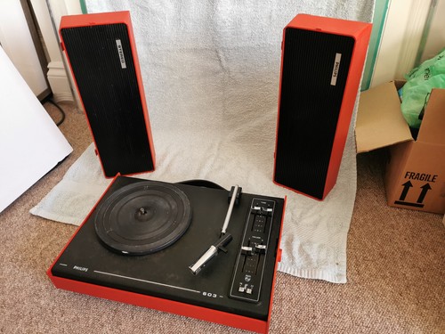 Rare 1970s phillips portable - rare,