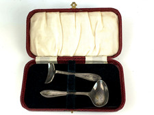 Vintage Retro Boxed Babies Spoon & Pusher Set Silver Plated EPNS A1 High Quality