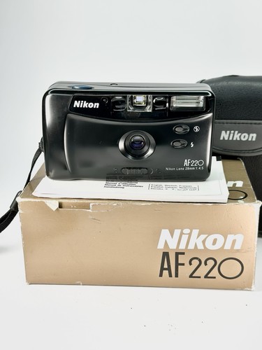 Film camera nikon 220 - af,