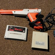 Vintage Official Nintendo NES Zapper Light Gun - Made in Japan (NES-005)