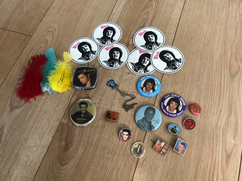 Elvis presley badges - presley, bits