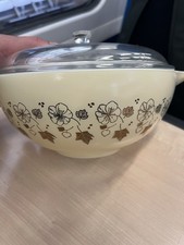 Vintage JAJ Pyrex Wild Rose