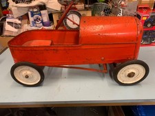 TRIANG. TRI-ANG. PEDAL CAR