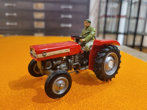 Vintage britains model - vintage,