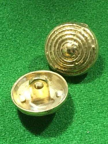 Gold metal vintage buttons - metal,
