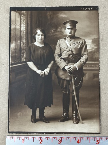 Ww1 medals ribbons decorated - medals,