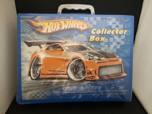 T536 hot wheels collector box - wheels,