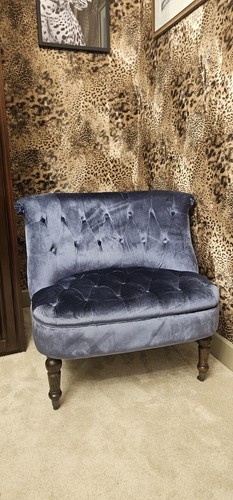 Navy blue chesterfield style - blue,