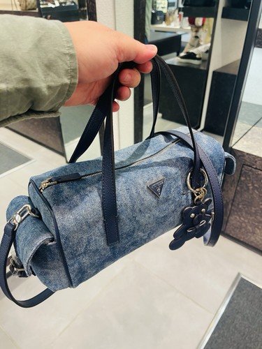 Guess small box crossbody - guess,