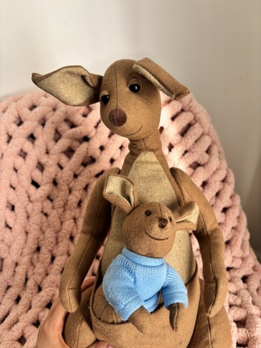 Disney christopher robin - christopher,