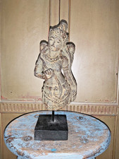 HANDMADE SANDSTONE DEWI SRI
