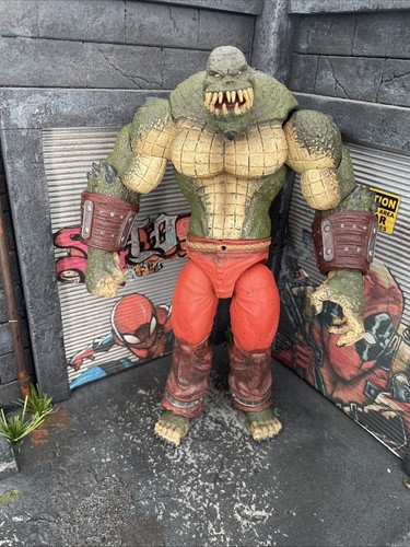 Collectibles killer croc - collectibles,