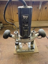 Ferm FBF-6E plunge router.