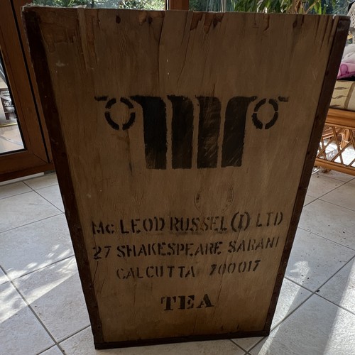 Vintage 1987 wooden tea - wooden, chest