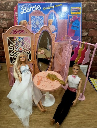 Barbie folding pretty - folding, dressing