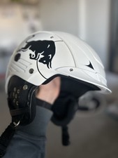 RedBull ski helmet Size M