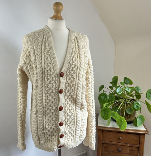 Handmade wool aran - wool, cable