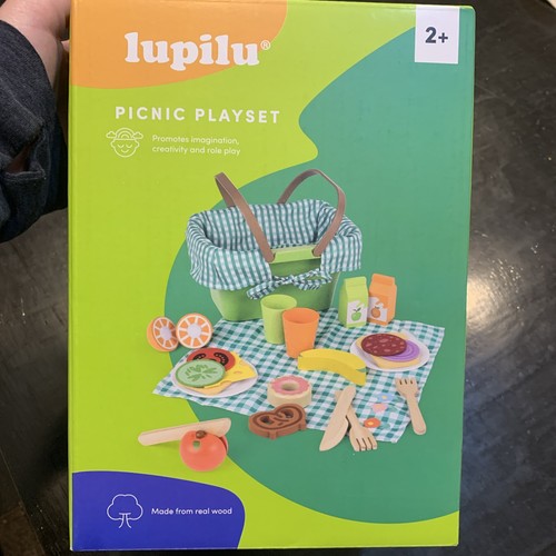 Lupilu wooden picnic playset - picnic,