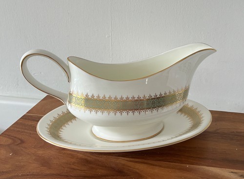 Wedgwood argyll large sauce - argyll,