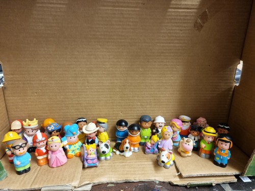 Elc happyland large bundle - happyland,