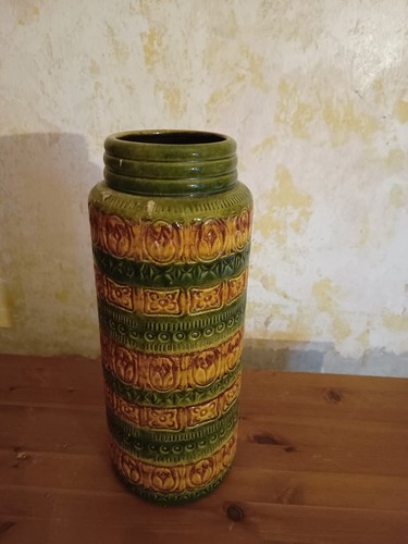 Large west german floor - west,