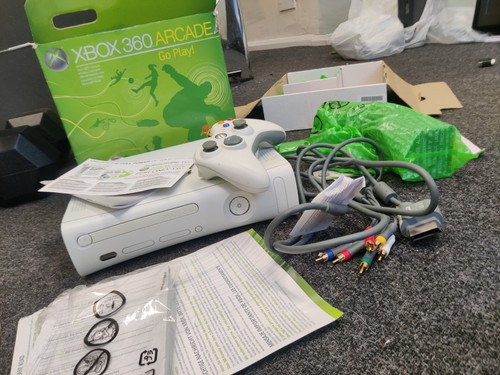 Microsoft xbox 360 arcade - microsoft,