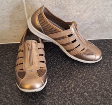 NEW * PAVERS * MEMORY FOAM