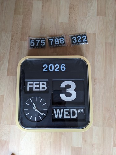 Vintage habitat flip - habitat, clock