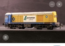 BACHMANN 32-027U LARFARGE CEMENT CLASS 20 DIESEL LOCO 20168 GEORGE EARLE BOXED