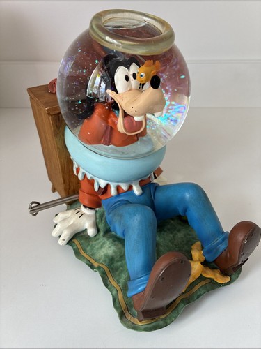 Disney musical goofy - musical, fishbowl