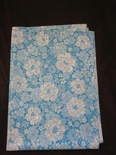 VINTAGE 1960'S BLUE FLOWER