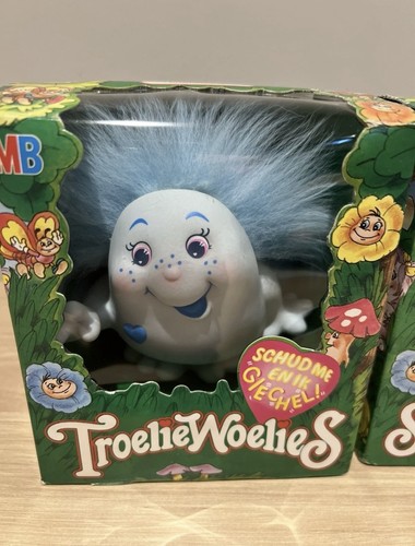 Vintage snugglebumms boxes - in,