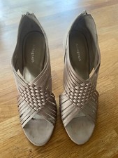 marks and Spencer Autograph