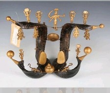 Anthony Redmile IMO Horn and Gilt Painted Table Top Snuff Mull.