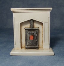 Dolls house miniature - dolls, white