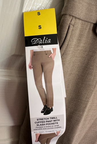 Bnwt dalia ladies - bnwt, brown
