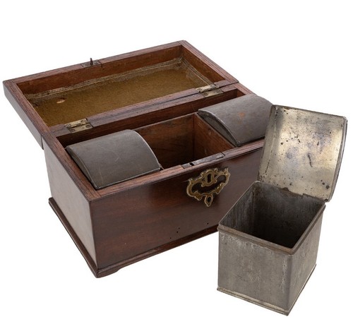 Circa 1765 george iii mahogany - 1765,