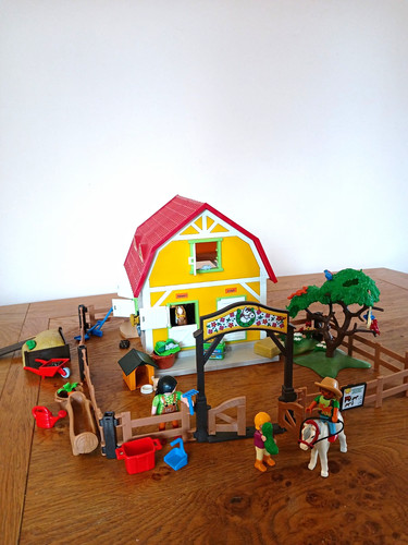 Playmobil 5222 horse farm - 5222,