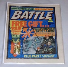 Battle Weekly UK Comic + Free Gift SAS Badge 18th September 1982 VGC