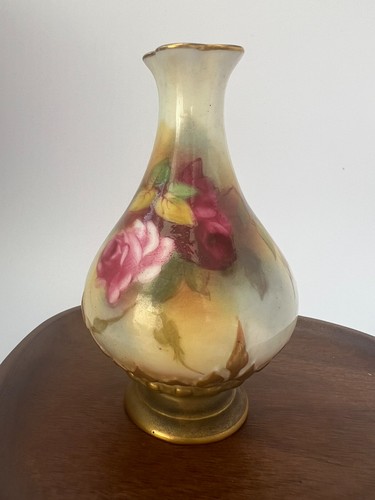 Royal worcester miniature vase - royal,
