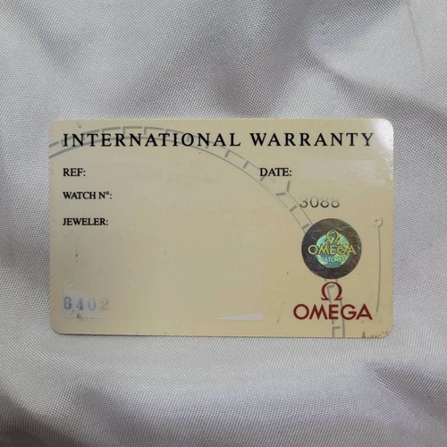 Authentic 2000s international - authentic,