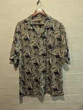 Tommy Bahama Silk Hawaiian Shirt Mens size large Floral Beach BBQ Summer