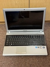 Samsung NP-RV515 15.6 Inch Silver Laptop UK Keyboard Sold As Seen