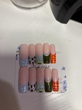 press on nails