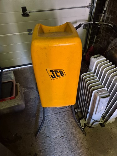 Jcb garden branch - jcb,