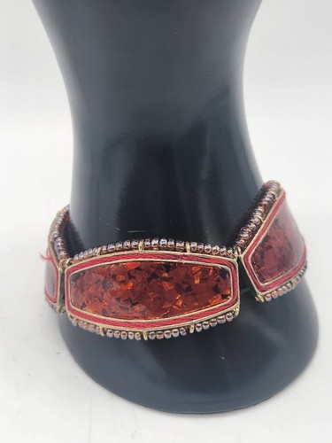 Vintage signed red resin - lc,