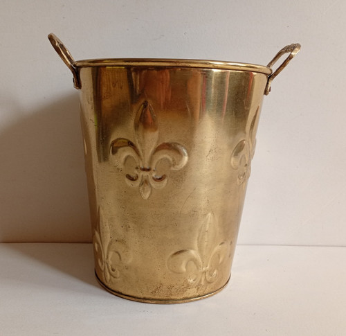 Small vintage round brass - small,