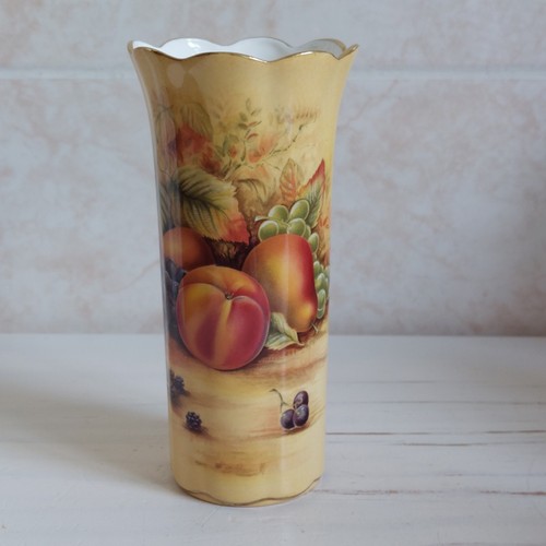 Aynsley orchard gold vase fine - orchard,